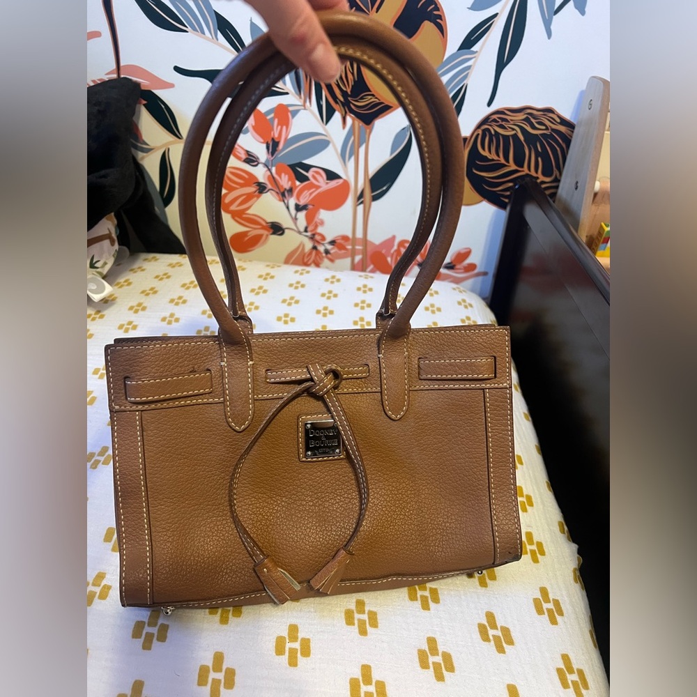 Vintage Dooney and Bourke bag.